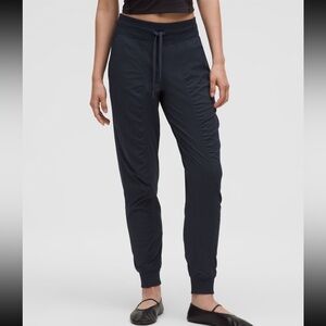 Lululemon Dance Studio Mid Rise Jogger *Tall, True Navy, Size 16